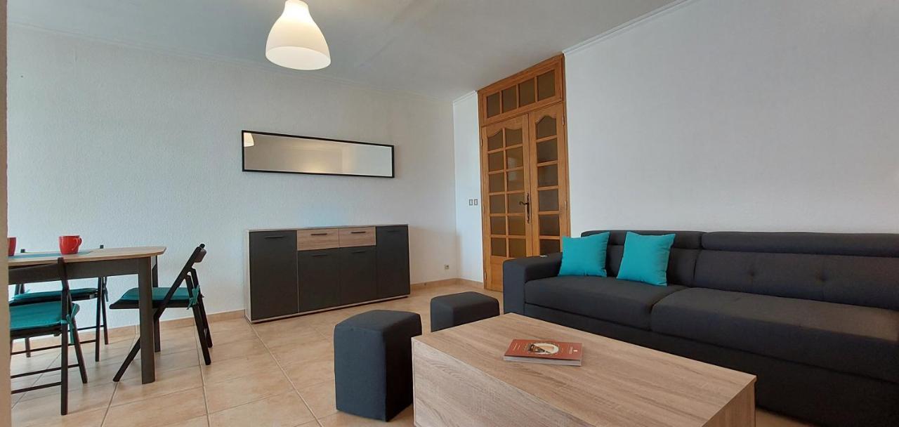 Grand T3 Lumineux Spacieux Propre, Tout Confort, Parking, Ascenseur, Emplacement Central Unique, Port-Commerces-Mer Et Plages A Pied, Location Du Samedi Au Samedi サナリー・シュル・メール エクステリア 写真