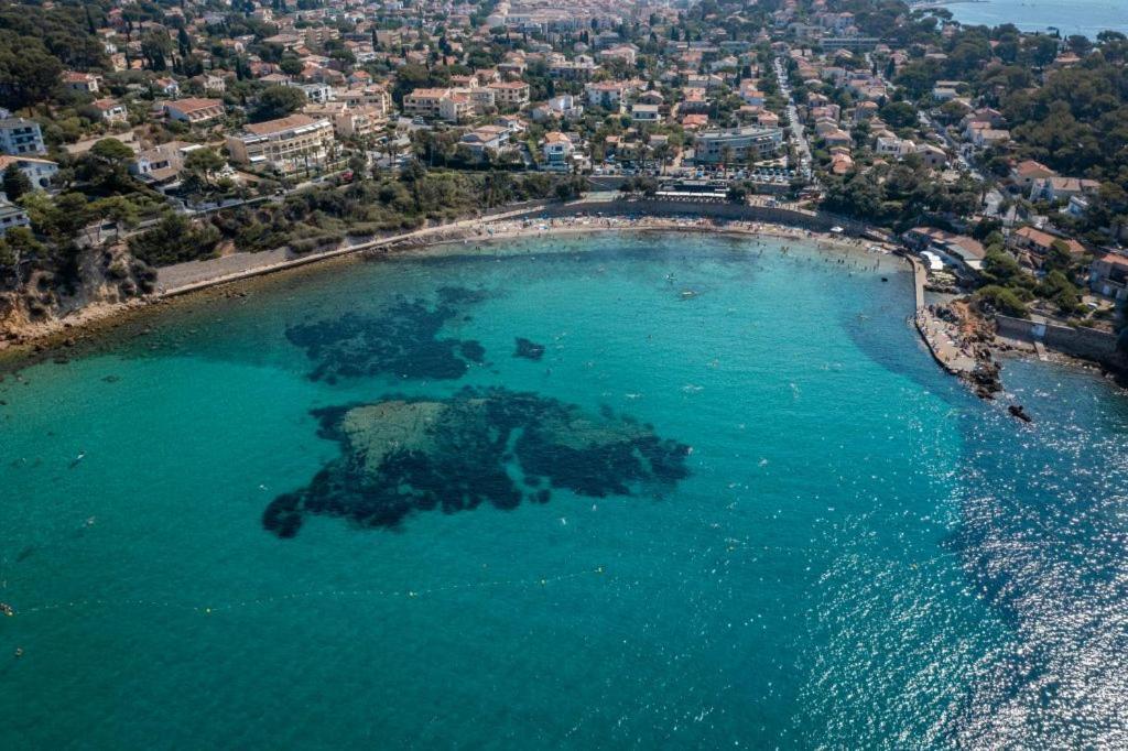 Grand T3 Lumineux Spacieux Propre, Tout Confort, Parking, Ascenseur, Emplacement Central Unique, Port-Commerces-Mer Et Plages A Pied, Location Du Samedi Au Samedi サナリー・シュル・メール エクステリア 写真